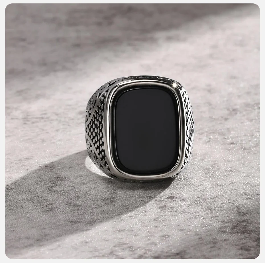 Bague Onyx Homme - Chevalière Rock Punk - Image 2