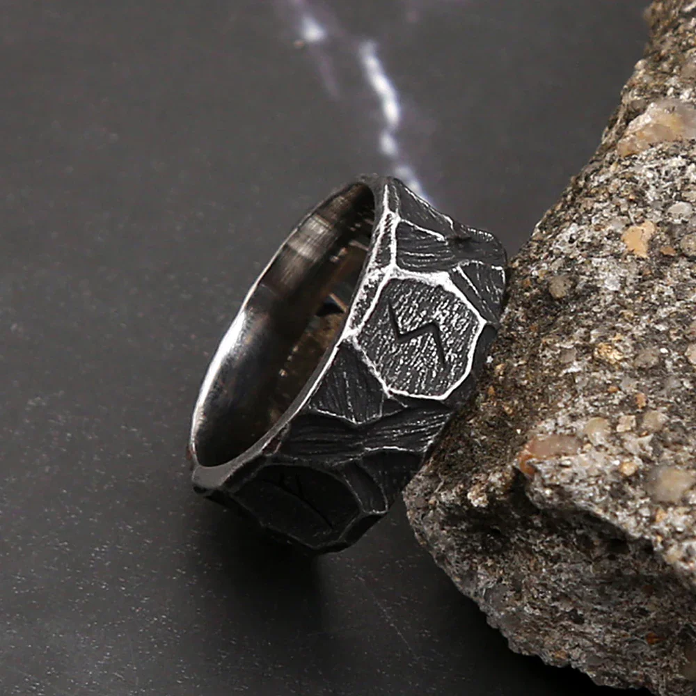 Bague Rune Noire - Acier Punk - Image 10