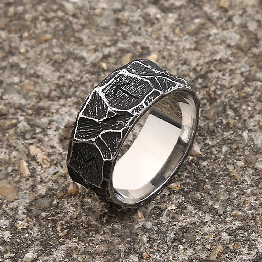 Bague Rune Noire - Acier Punk - Image 2