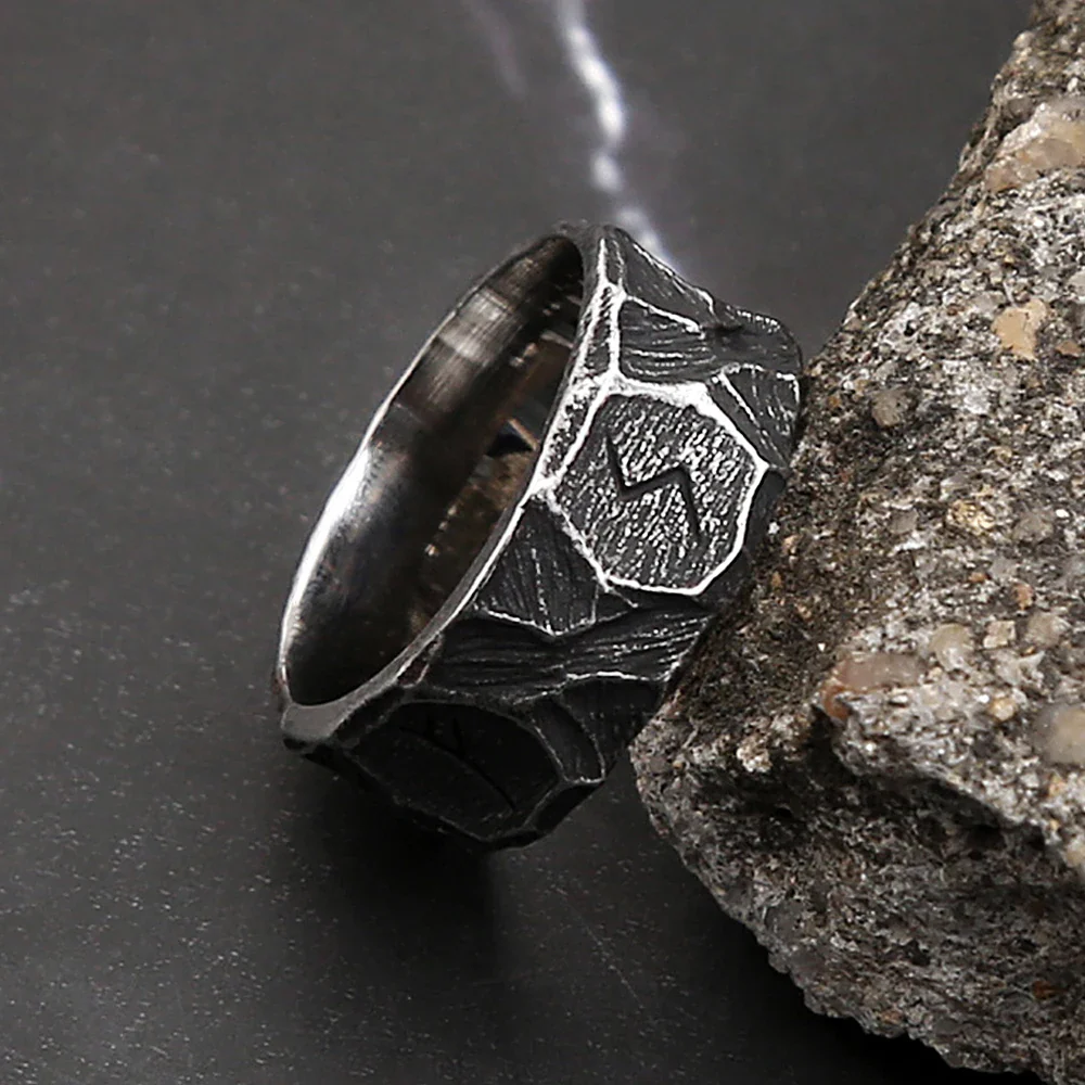 Bague Rune Noire - Acier Punk - Image 5