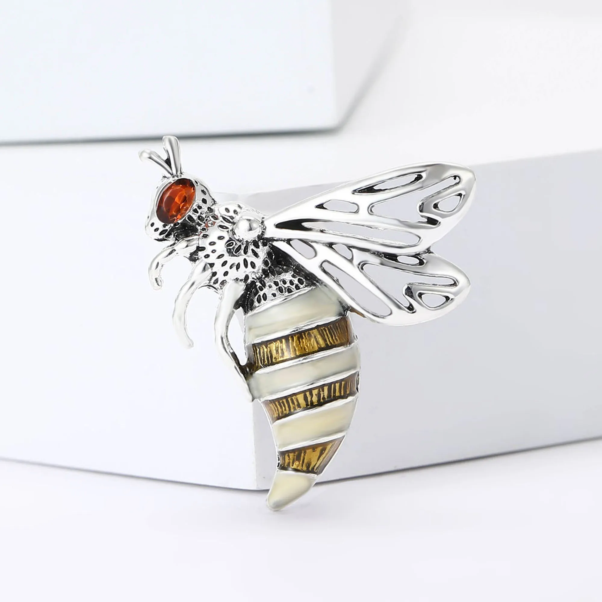 Bijou Broche — Insecte Rétro - Image 4