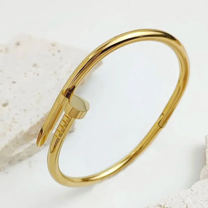 Bracelet Clou Steampunk — Nailstrass