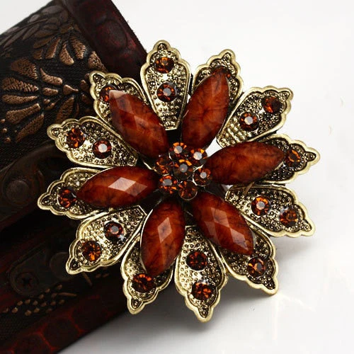 Broche Vintage — Fleur Steampunk - Image 2