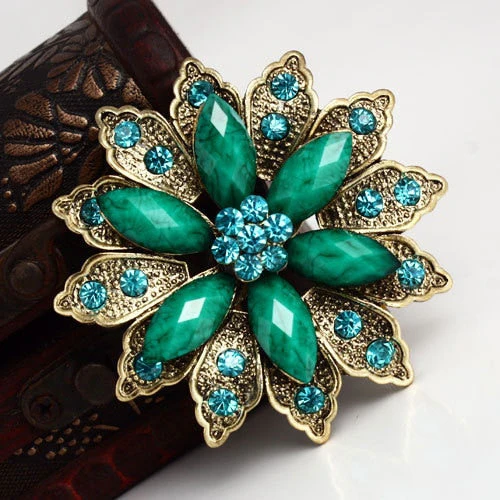 Broche Vintage — Fleur Steampunk - Image 3