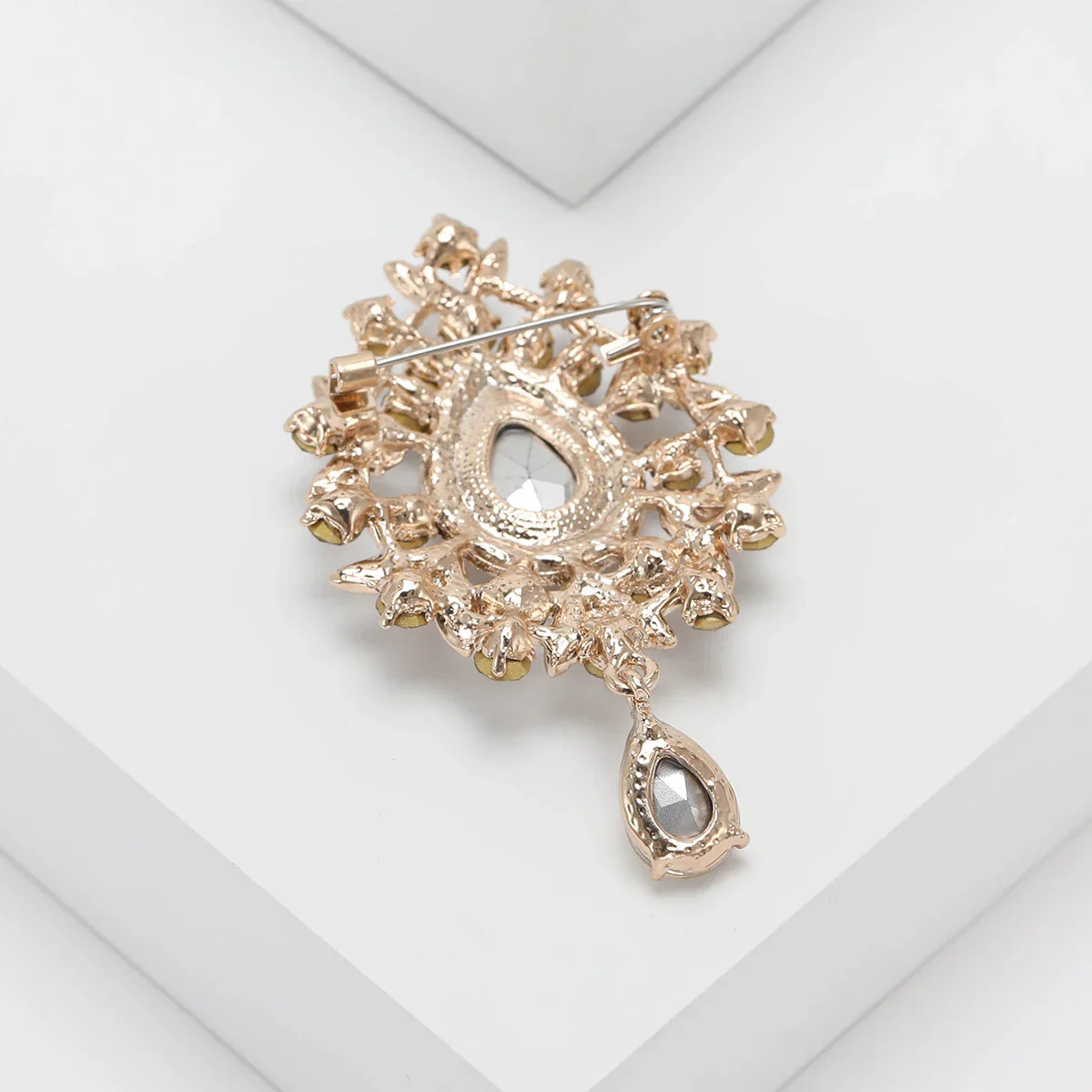 Broche Vintage Femme — Cristal Vintage - Image 3