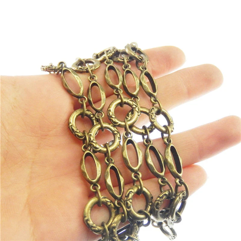 Accessoire Steampunk Chaines à Breloques - Image 4