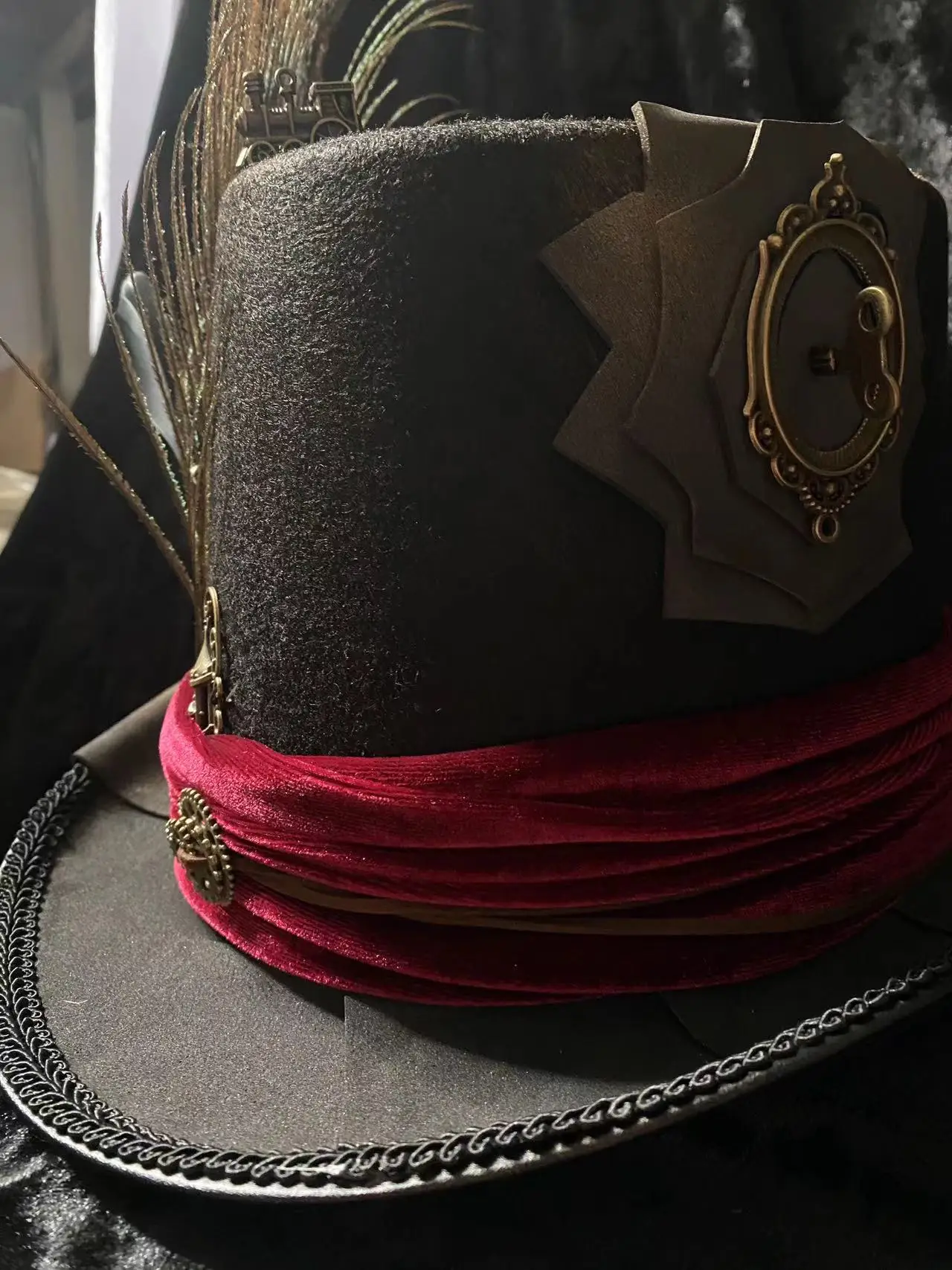 Chapeau Haut-de-Forme Steampunk Premium - Train à Vapeur et Engrenages - Image 6