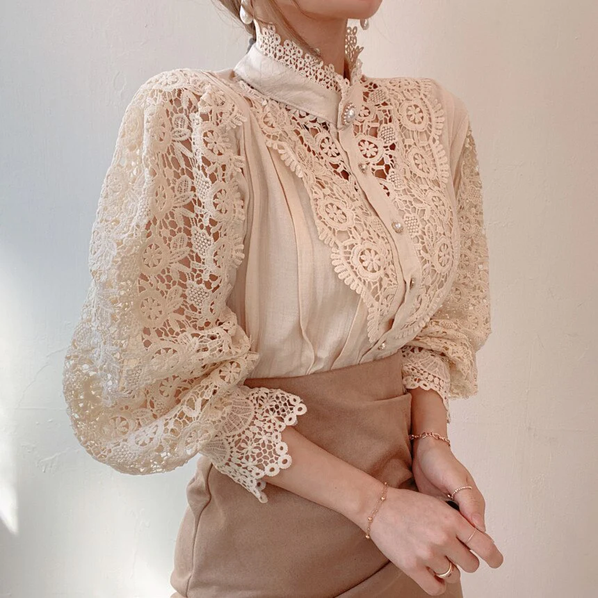 Chemisier Dentelle Col Montant - Lily Elsie - Image 12
