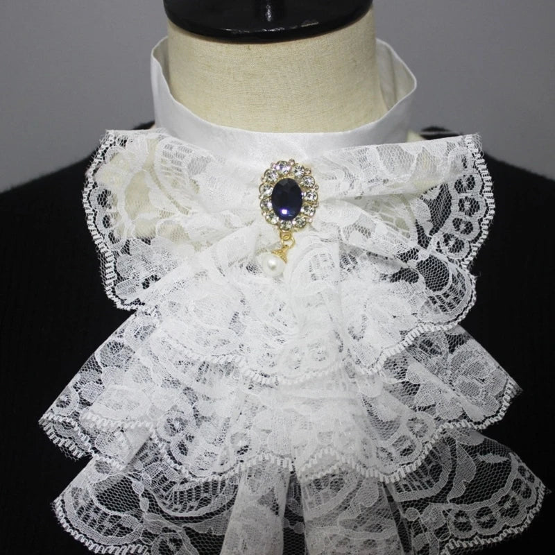 Col Victorien Dentelle Femme - Jabot Camée Gothique - Image 5