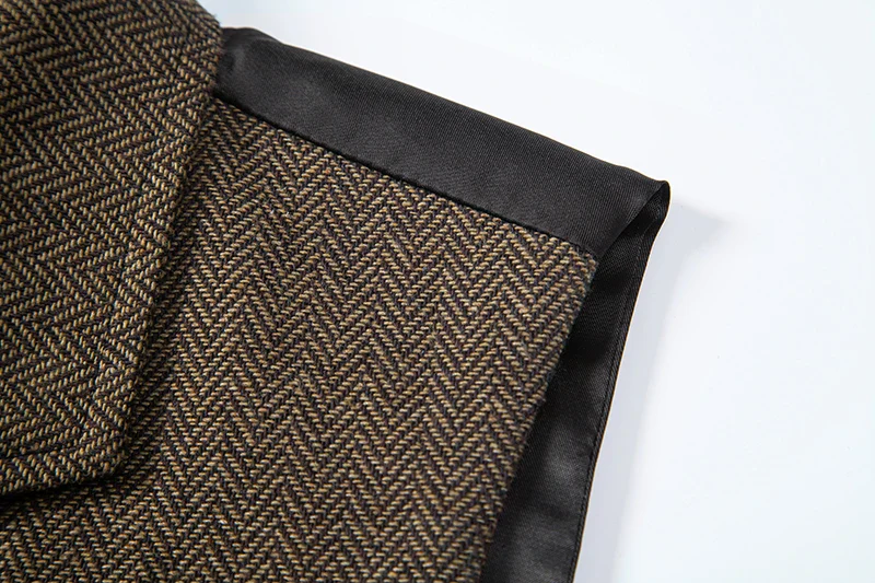 Gilet Tweed Homme Vintage - Revers et Poches - Image 22