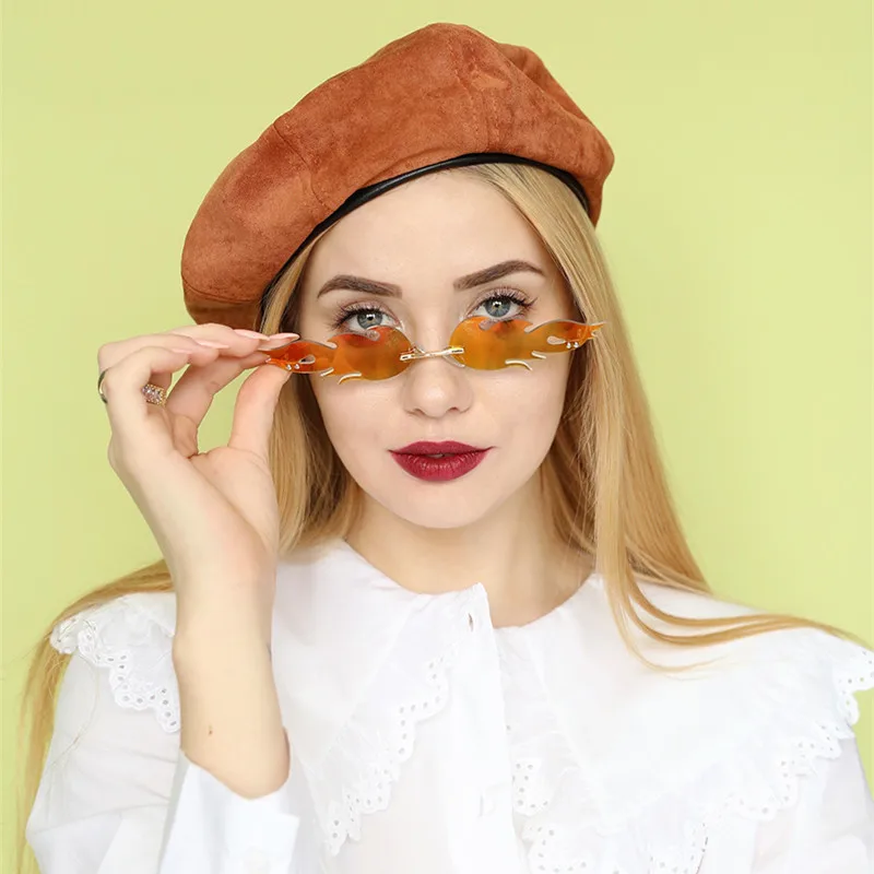 Lunette Flamme — Burning Eyes - Image 4