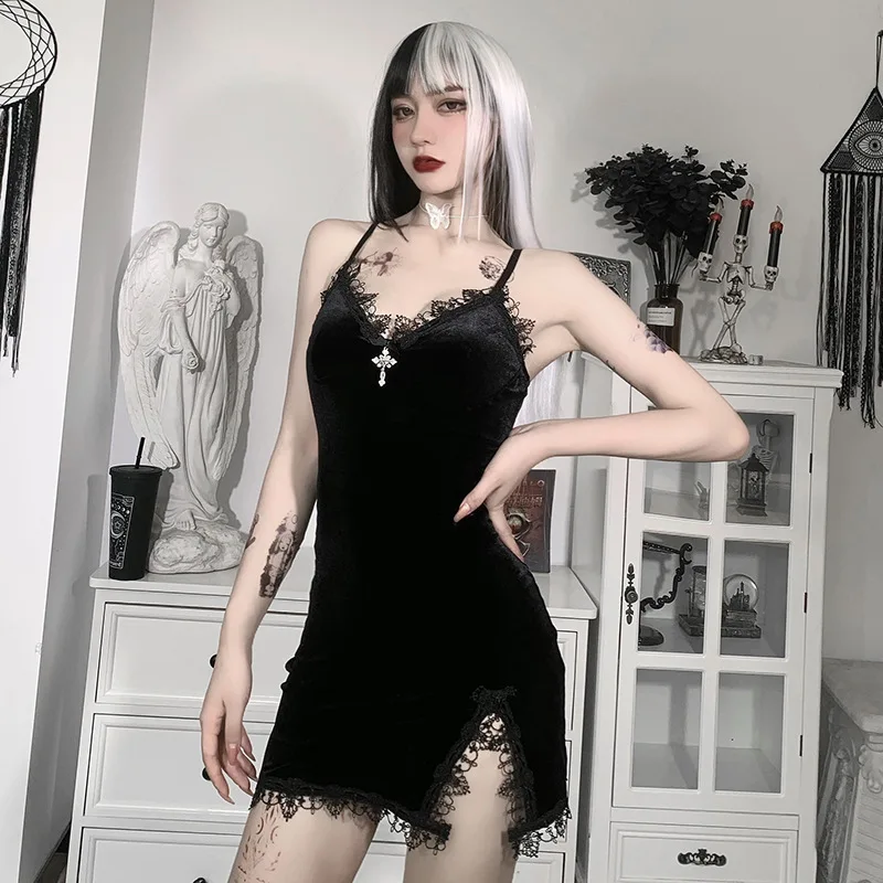 Mini Robe Noire Goth - Image 2