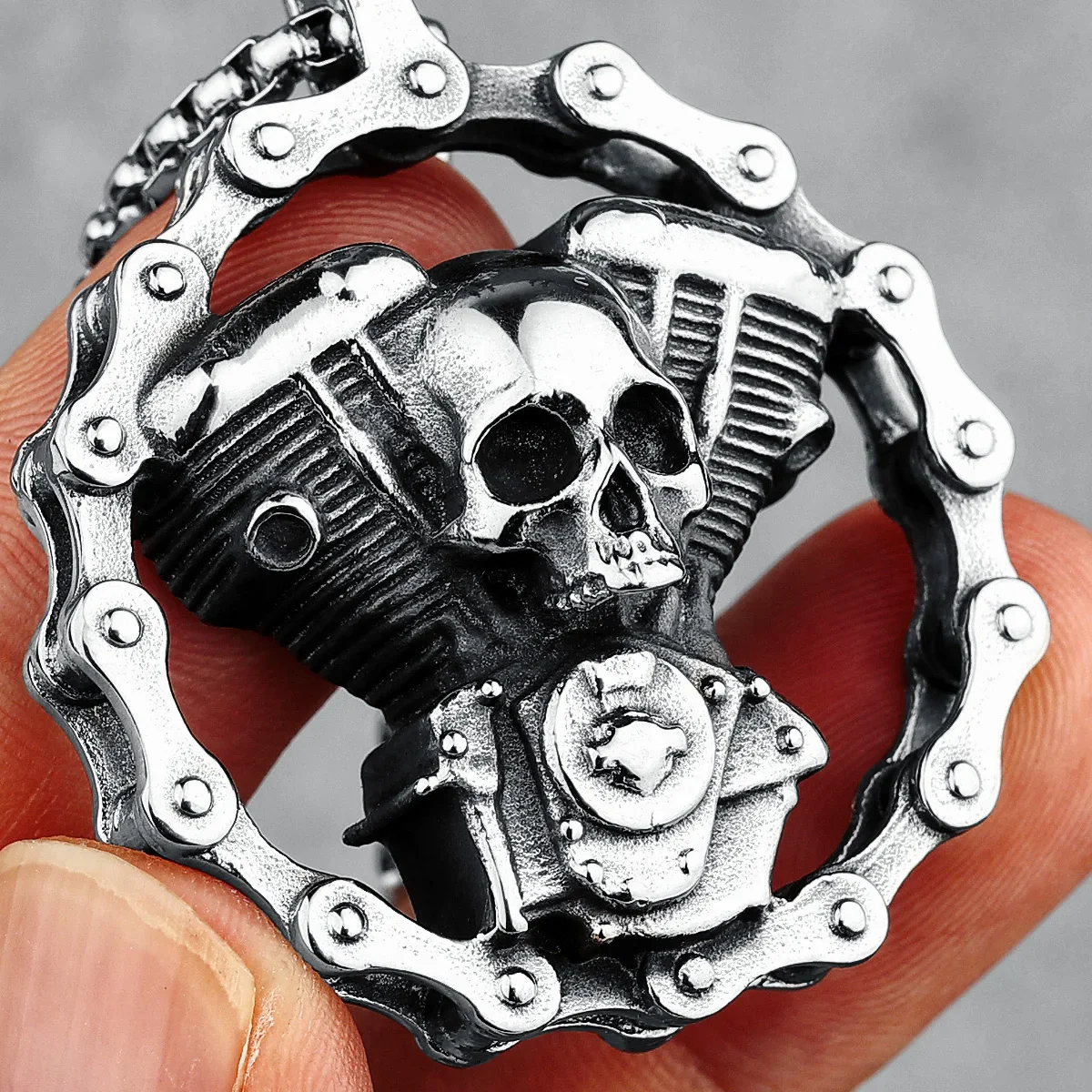 Pendentif Homme Biker — Engrenage en Acier Inoxydable 316L - Image 4