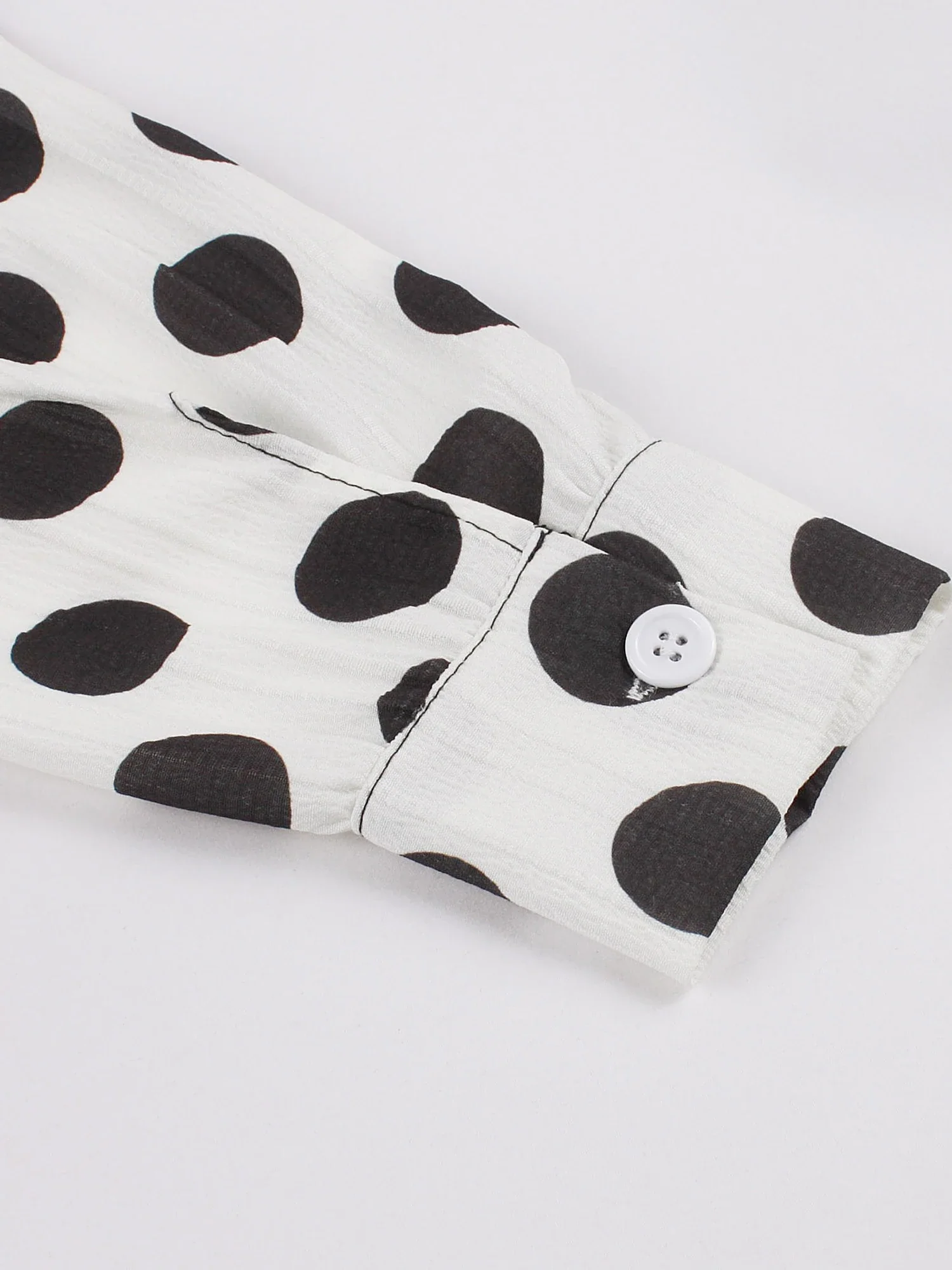 Robe Vintage à Pois Noirs et Blancs - Image 4