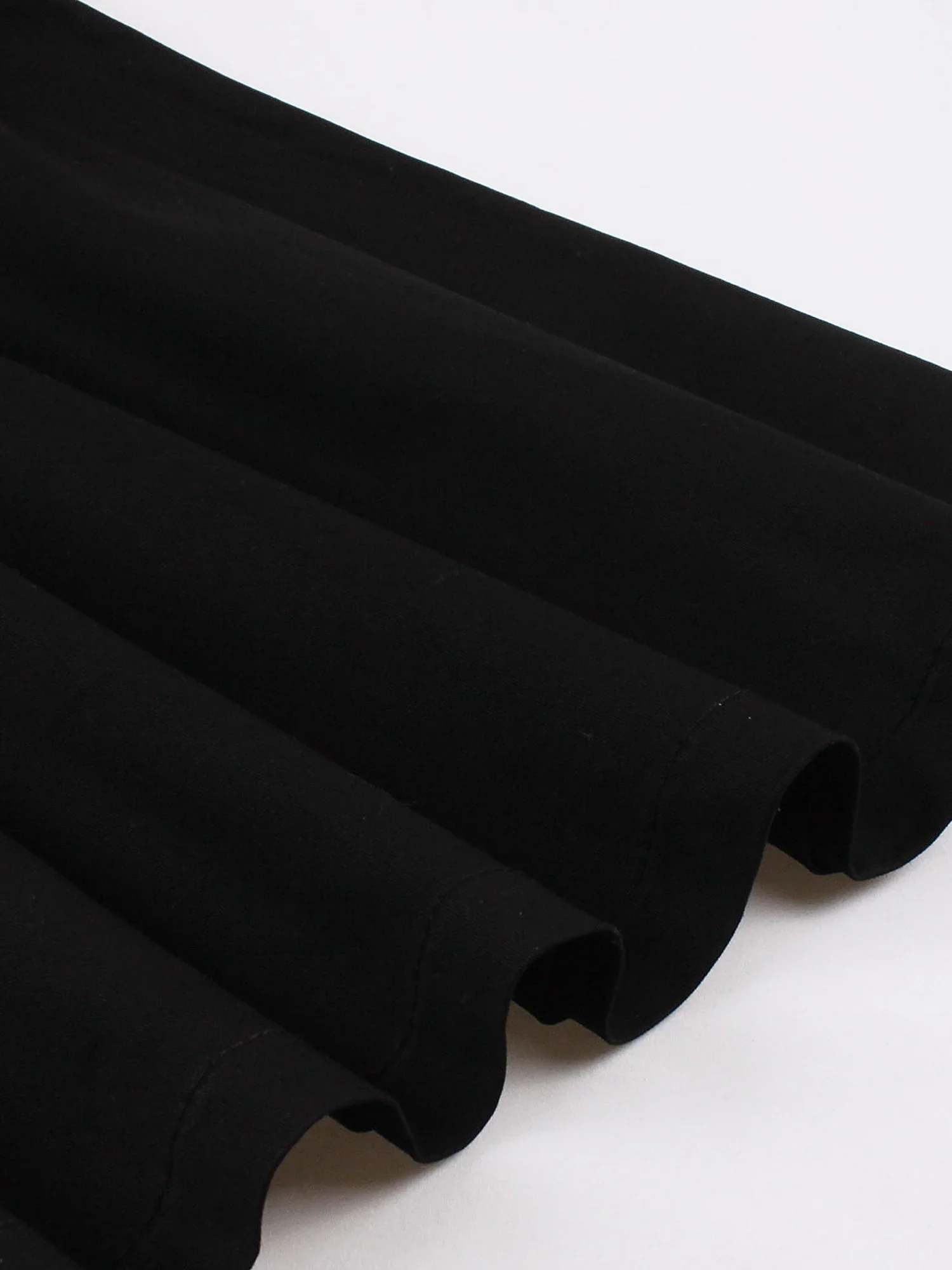 Robe Vintage à Pois Noirs et Blancs - Image 5