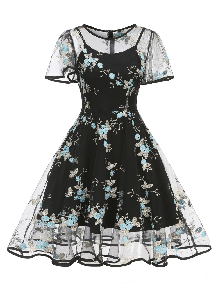 Robe Victorienne — Bleu en touche de couleurs - Image 7